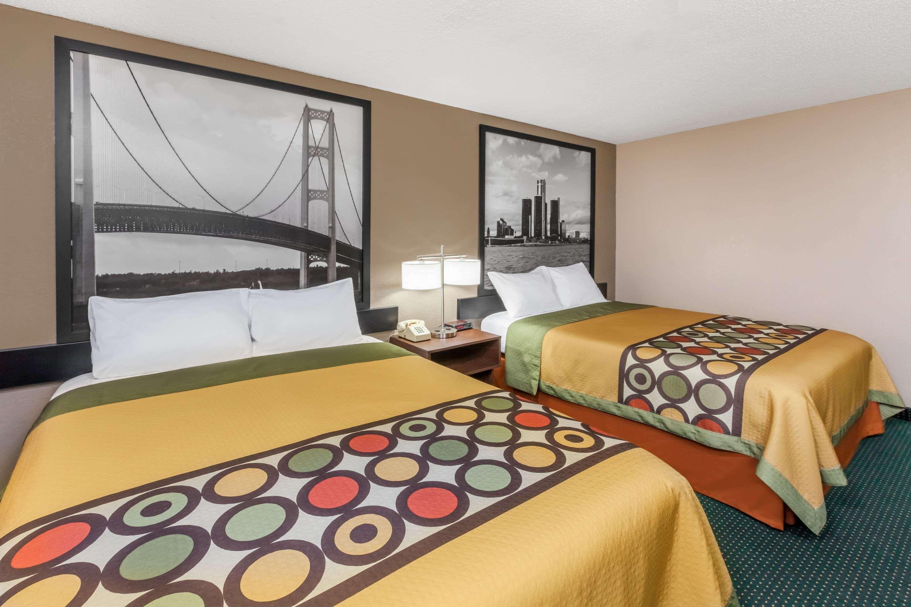 Super 8 By Wyndham Ionia Mi Exterior foto